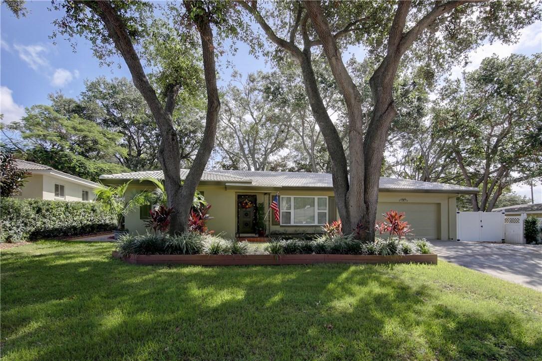 1423 Jasmine Way, Clearwater, FL 33756