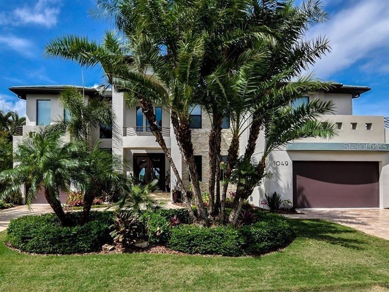 1049 Eden Isle Dr., St Petersburg, FL 33704