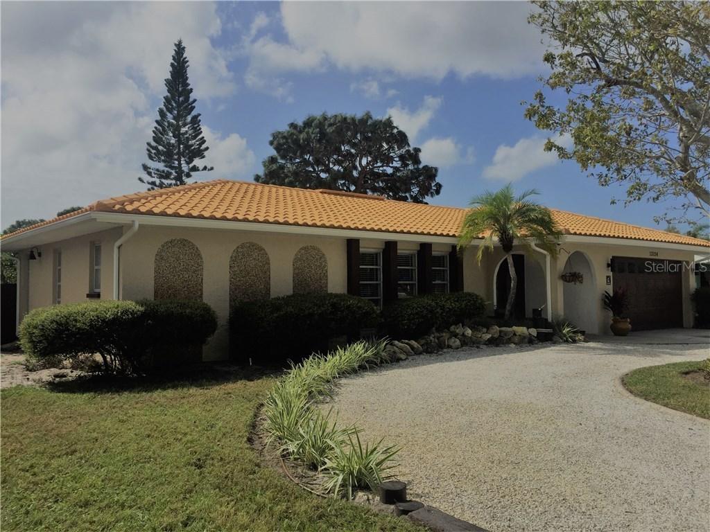 13134 94th Ave., Seminole, FL 33776