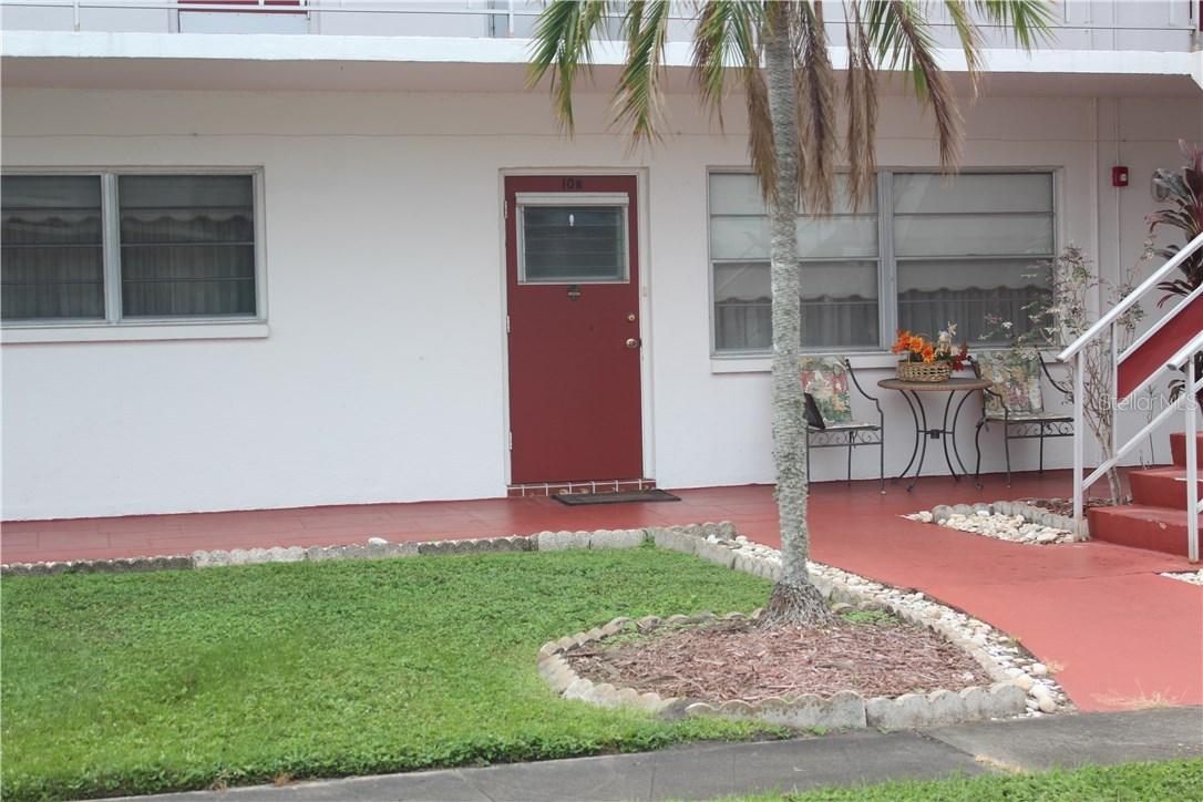 1950 58th Ave. #10, St Petersburg, FL 33714