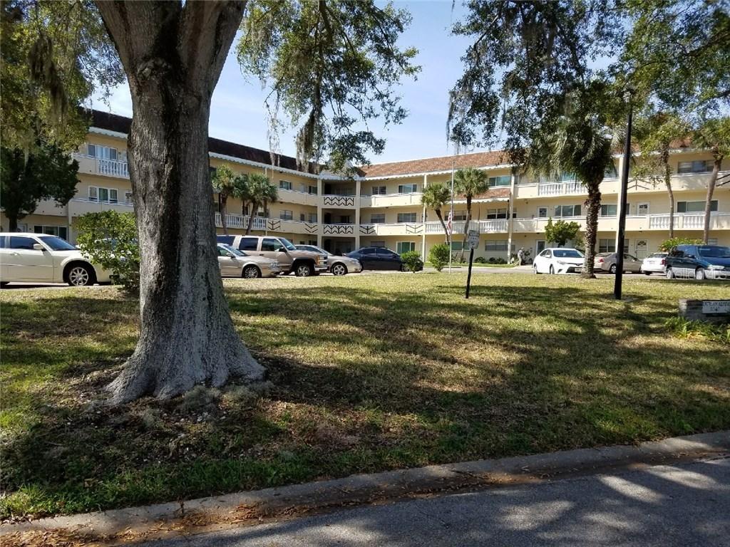 2040 World Parkway Blvd. #52, Clearwater, FL 33763