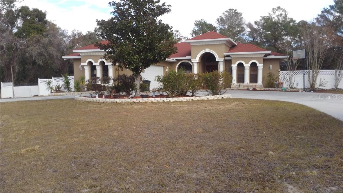 1392 Maximilian Ave., Spring Hill, FL 34609