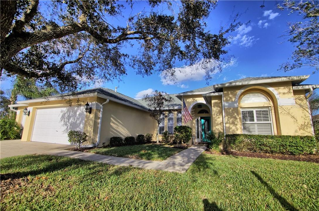 28551 Hanging Moss Loop, Wesley Chapel, FL 33543