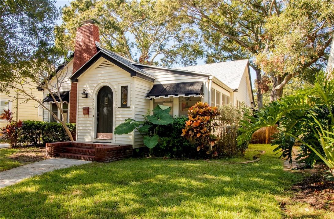 2362 Woodlawn Cir., St Petersburg, FL 33704