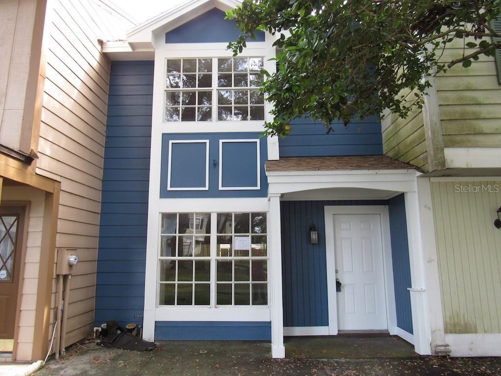 937 Hamilton Ct., Palm Harbor, FL 34683