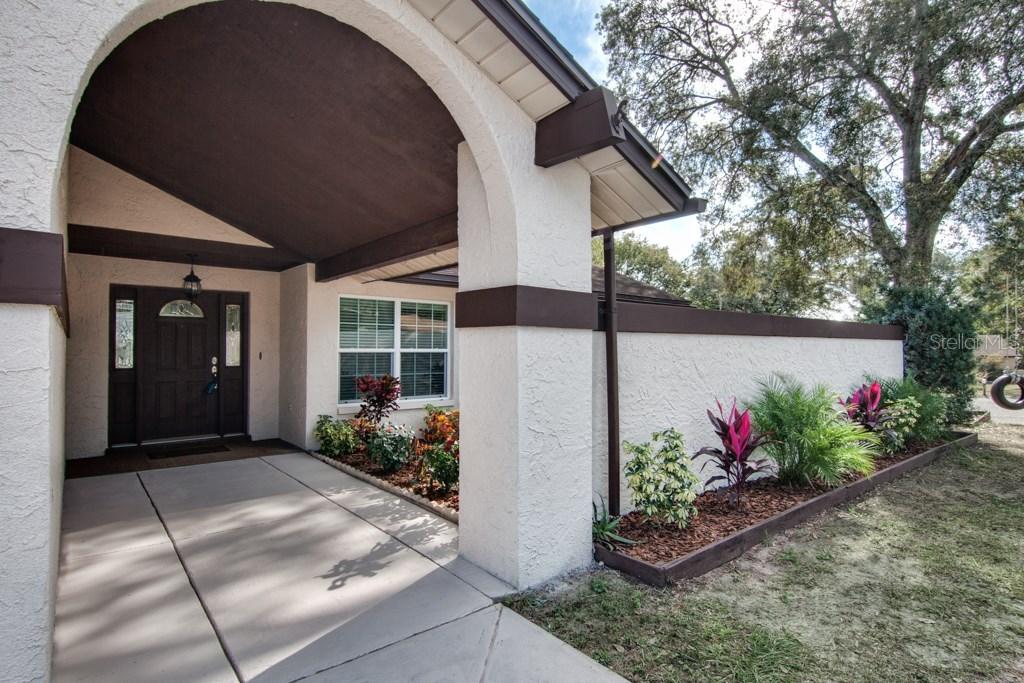 717 Forest Hills Dr., Brandon, FL 33510