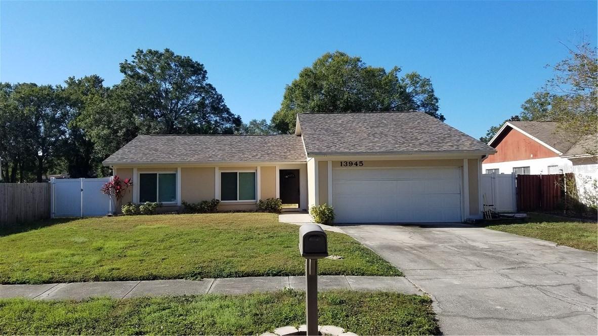 13945 Cherry Creek Dr., Tampa, FL 33618