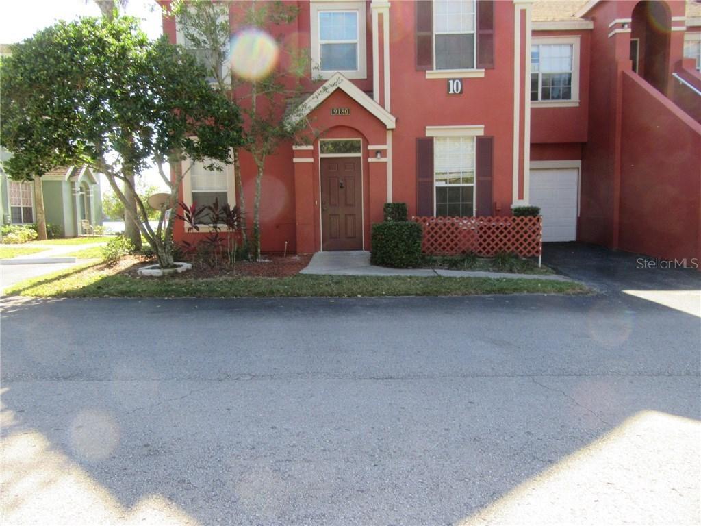 9180 Lake Chase Island Way, Tampa, FL 33626
