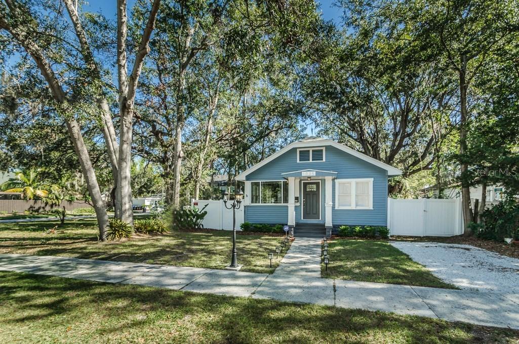 1035 11th St., St Petersburg, FL 33705