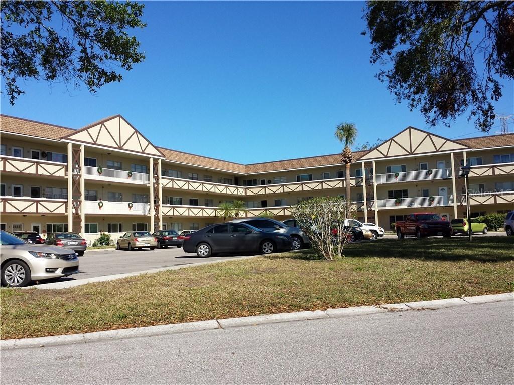 2464 Australia Way #18, Clearwater, FL 33763