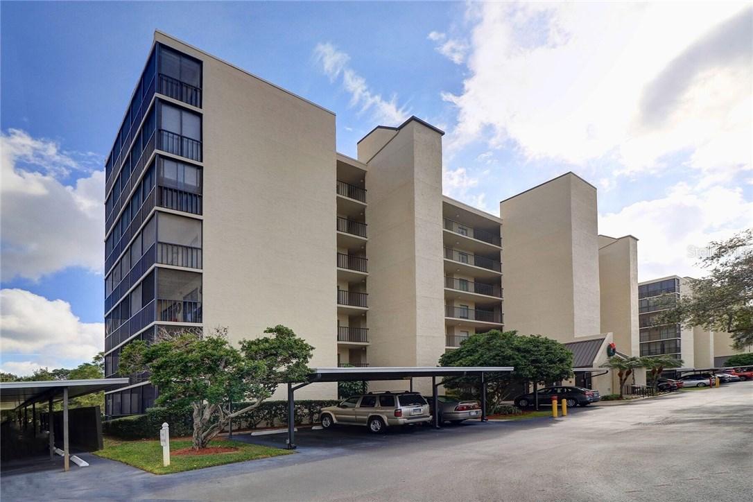 2700 Cove Cay Dr. #1-2G, Clearwater, FL 33760