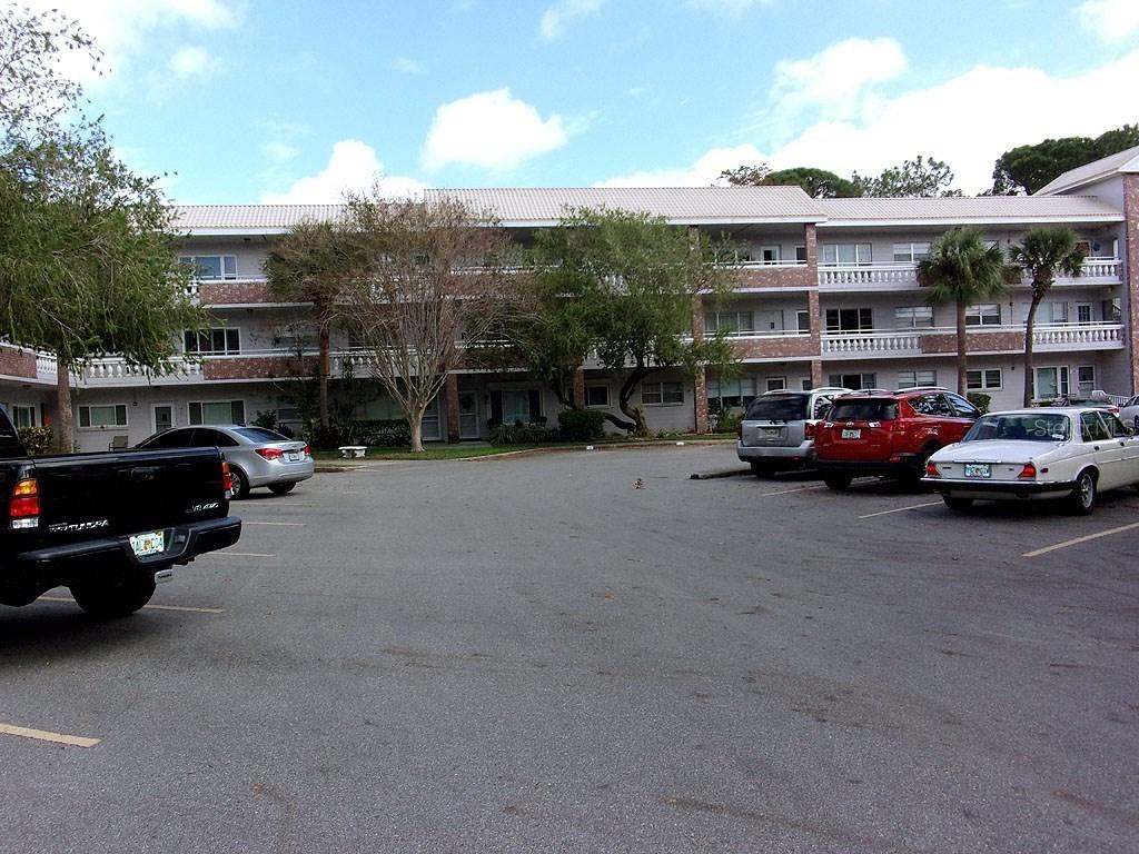 2460 Persian Dr. #34, Clearwater, FL 33763