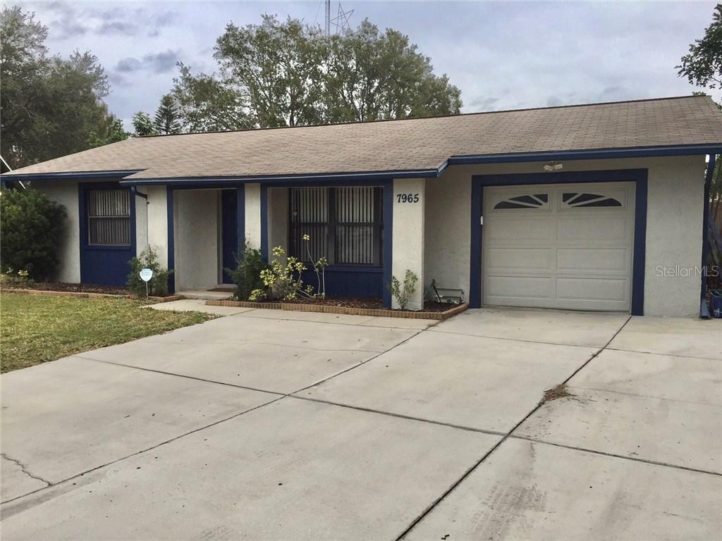 7965 Smoketree Ct., Largo, FL 33773