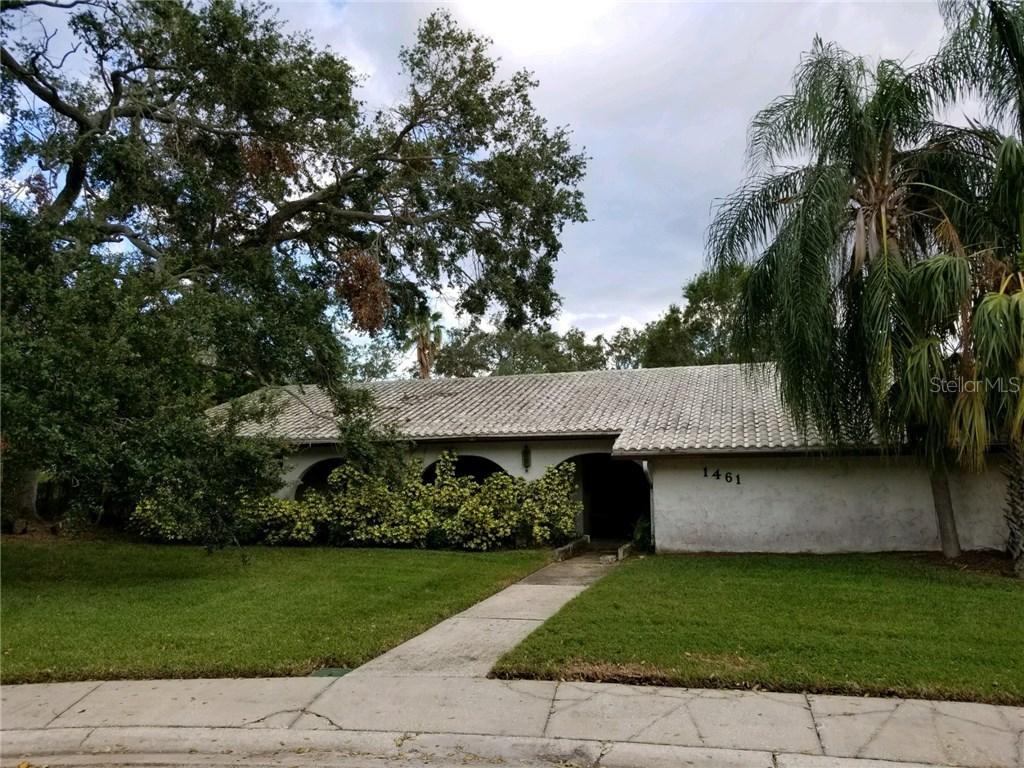 1461 N Ridgelane Cir., Clearwater, FL 33755