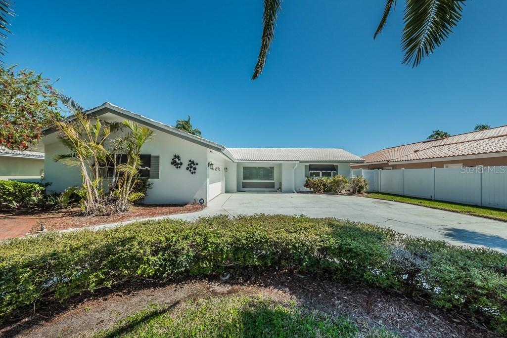 12205 5th St., Treasure Island, FL 33706
