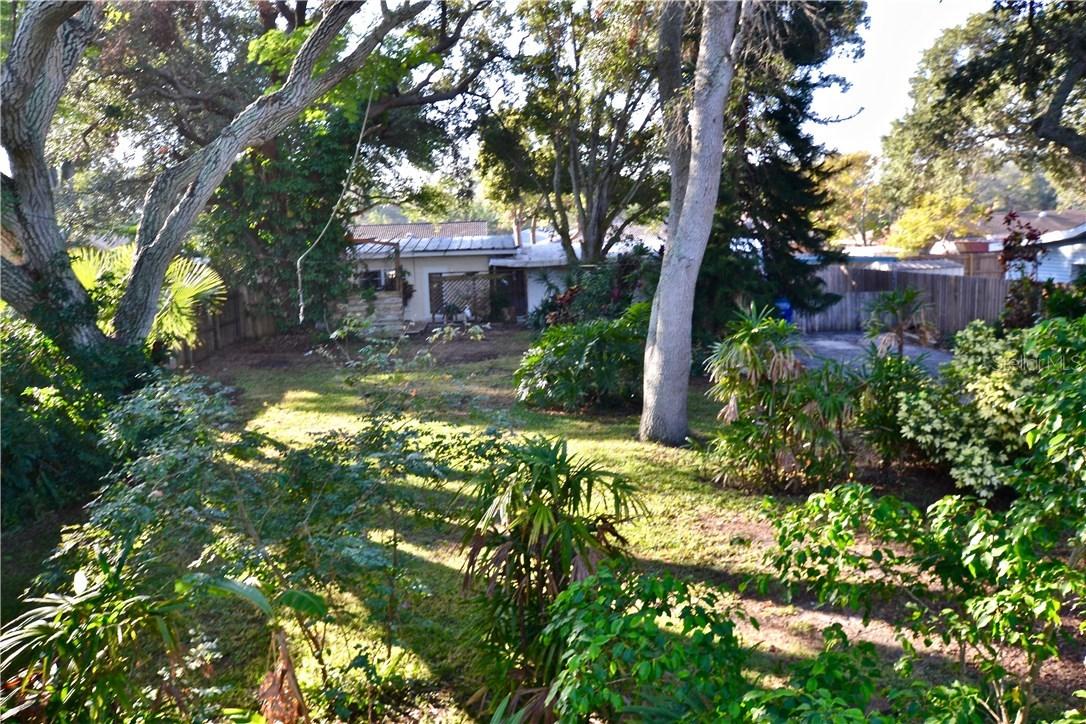 2524 Elyria Ave., Largo, FL 33770