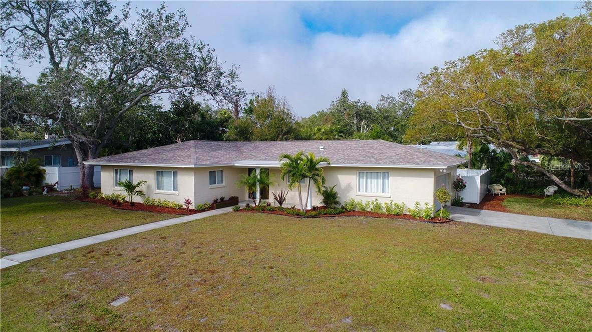 44 Southwind Dr., Belleair Bluffs, FL 33770