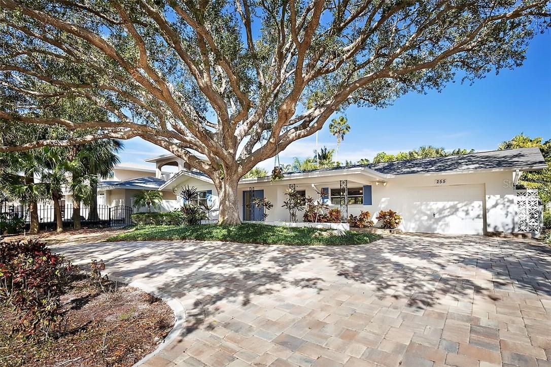 255 2nd St., Tierra Verde, FL 33715
