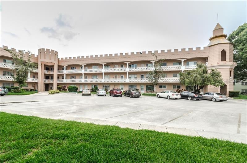 2457 Ecuadorian Way #77, Clearwater, FL 33763