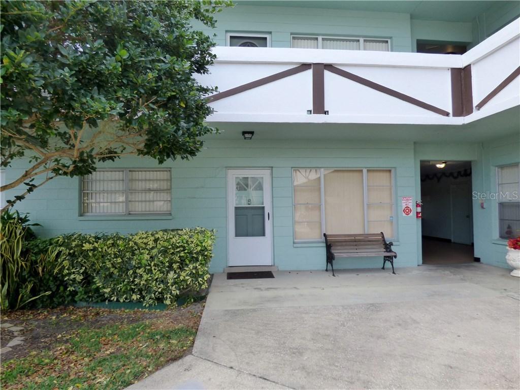 2042 Australia Way #14, Clearwater, FL 33763