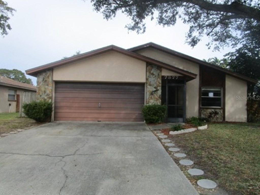 7377 118th Dr., Largo, FL 33773