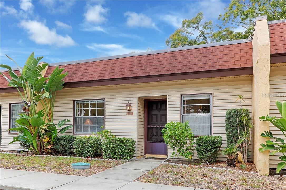 9124 Oakwood Ln. #B, Seminole, FL 33776