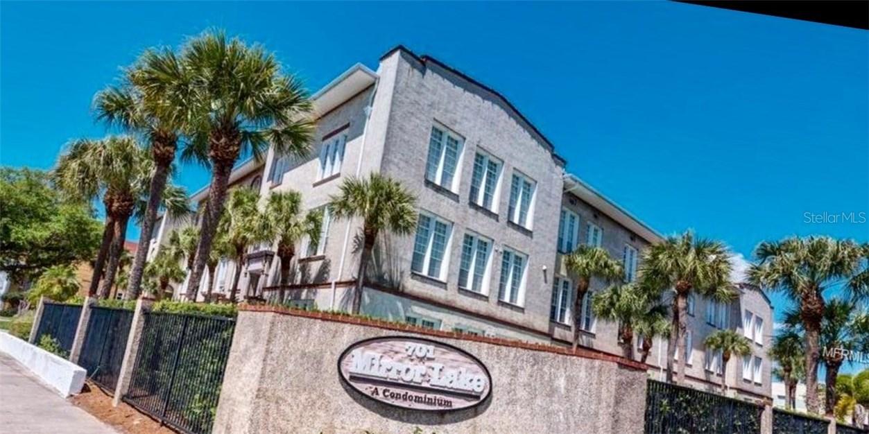 701 Mirror Lake Dr. #215, St Petersburg, FL 33701