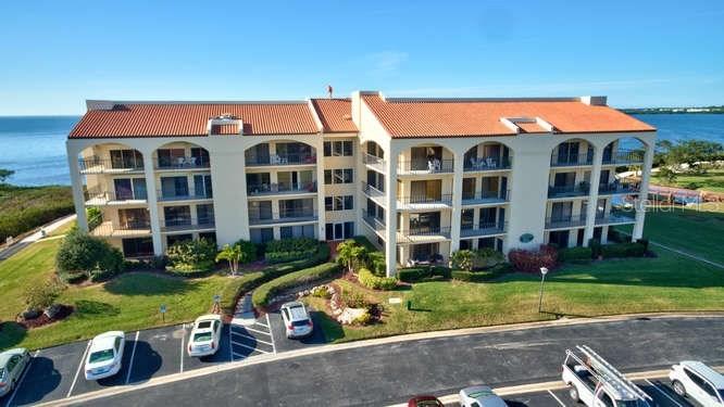 425 Mariner Dr., Tarpon Springs, FL 34689