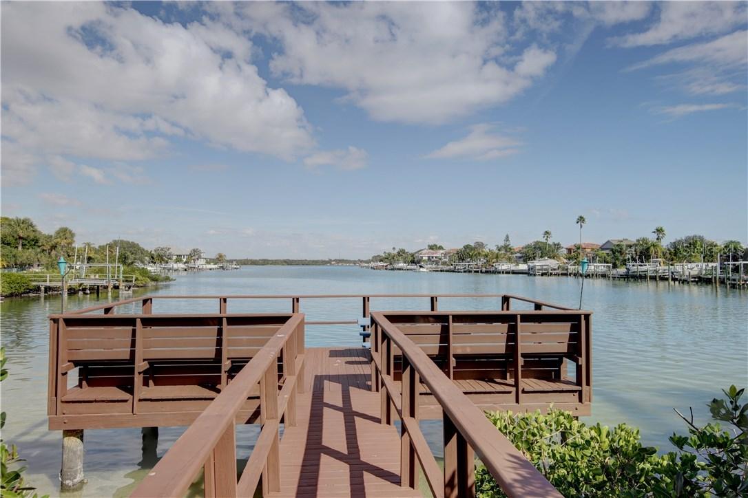 115 Shoals Cir., North Redington Beach, FL 33708