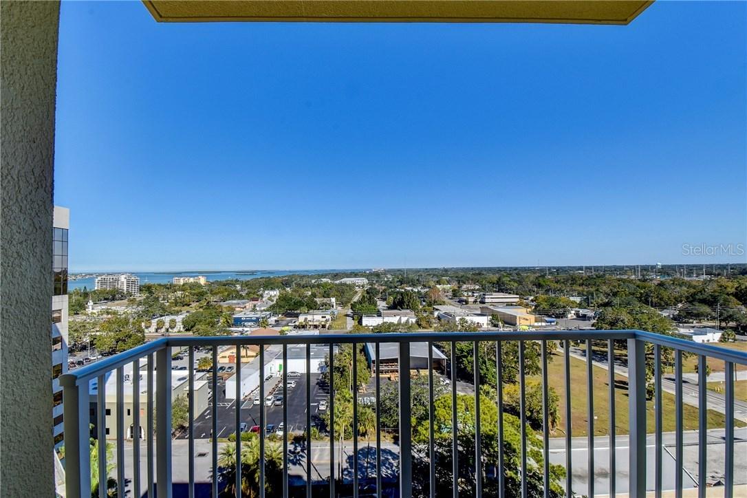 628 Cleveland St. #1206, Clearwater, FL 33755