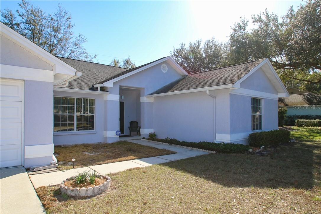 1406 Norwick Dr., Lutz, FL 33559