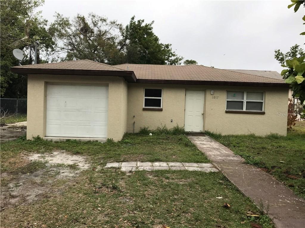 1017 7th St., Bradenton, FL 34205