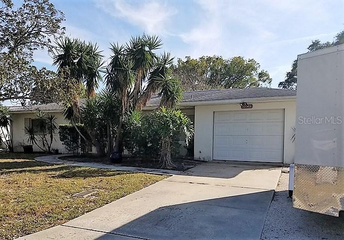 10918 90th Ter., Seminole, FL 33772