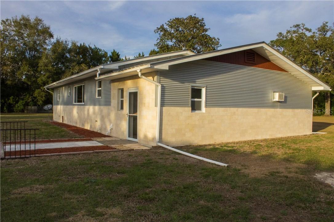 18433 Dade Ln., Spring Hill, FL 34610