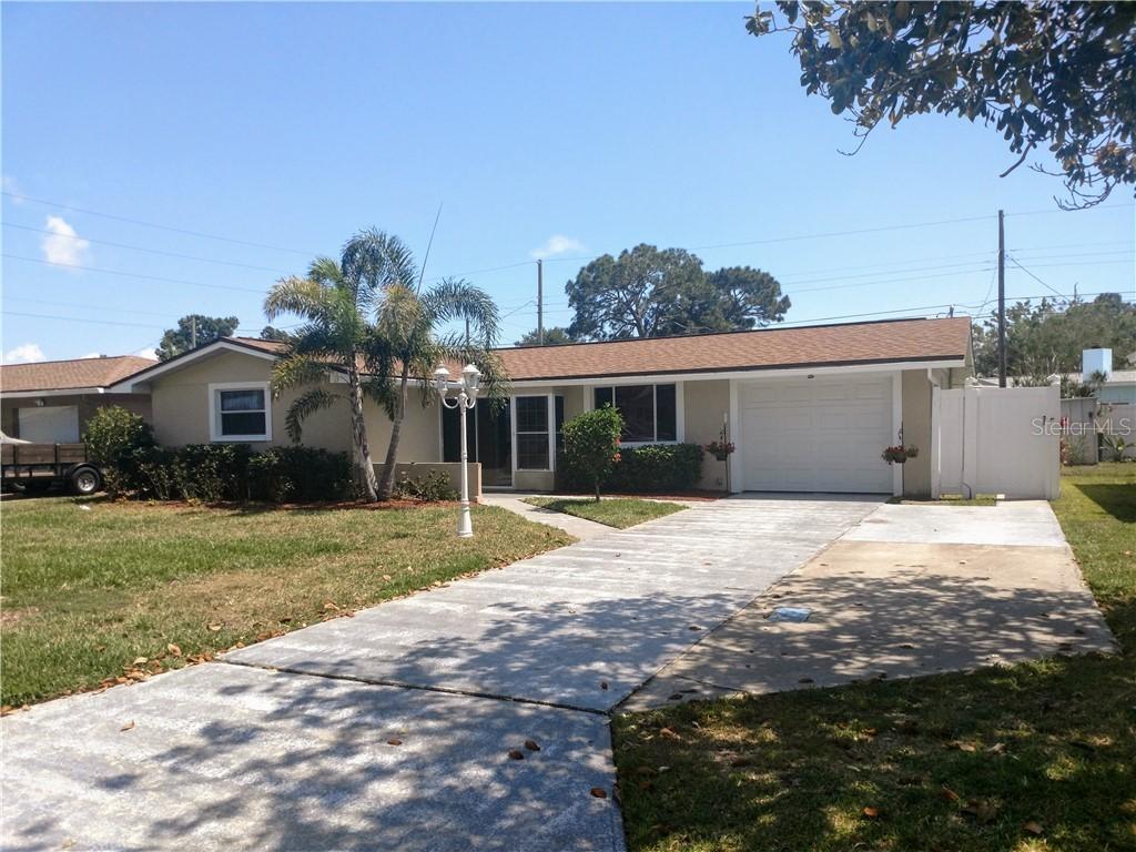 11044 65th Ter., Seminole, FL 33772