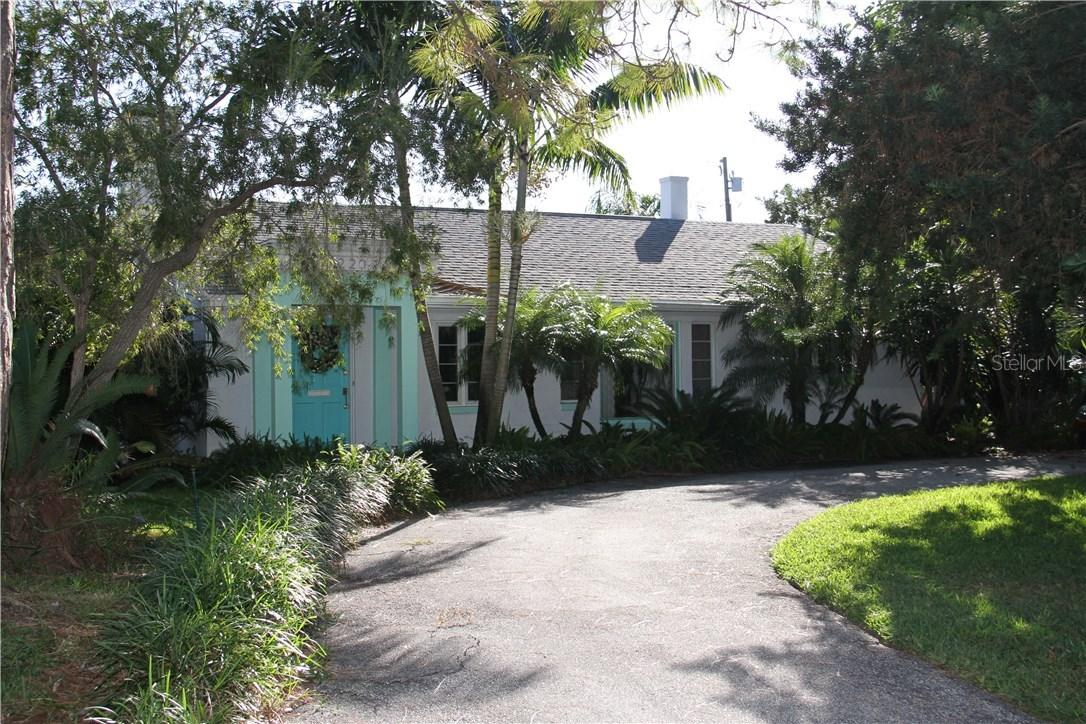 220 63rd Ave., St Petersburg, FL 33705