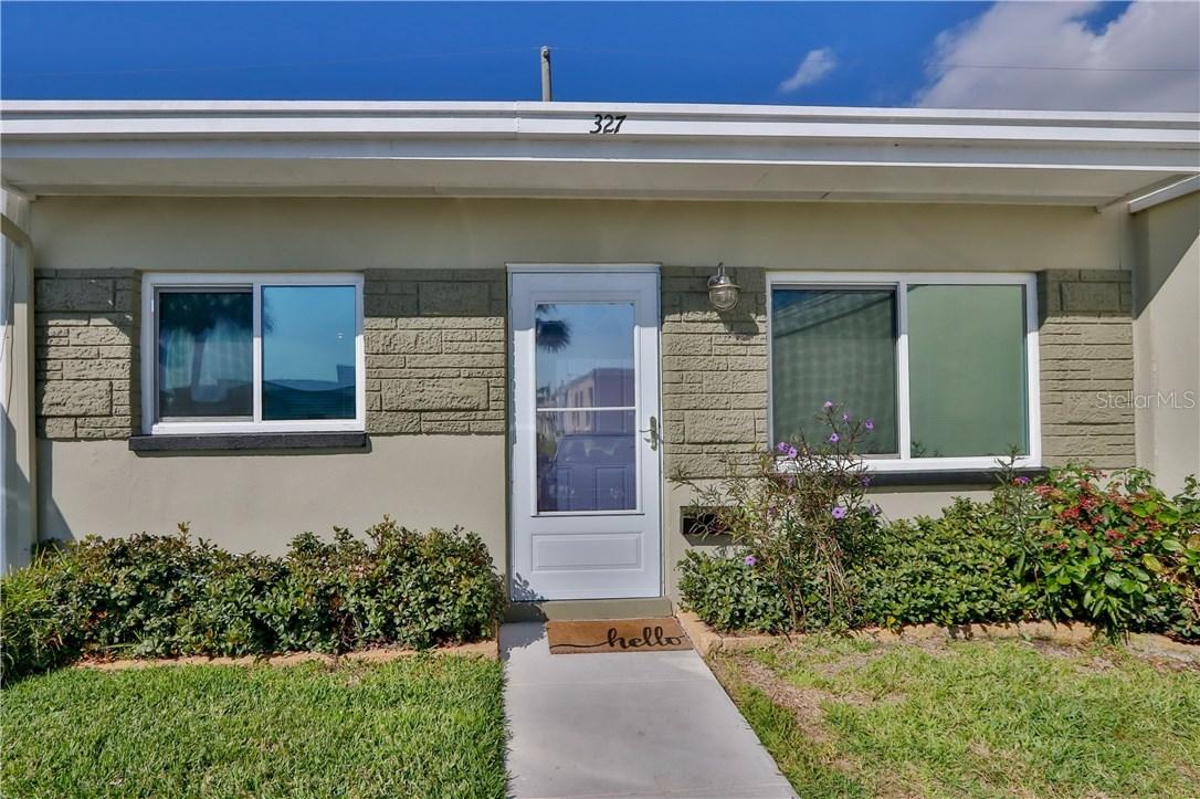 250 Rosery Rd. #327, Largo, FL 33770
