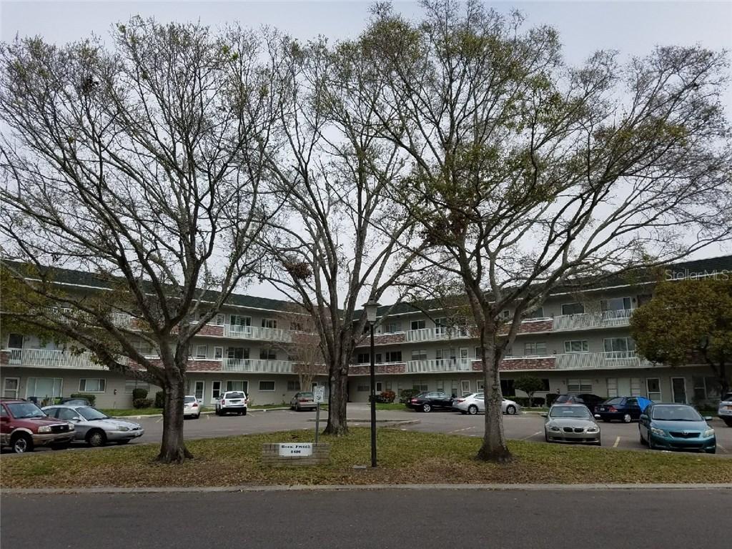 2426 Persian Dr. #14, Clearwater, FL 33763