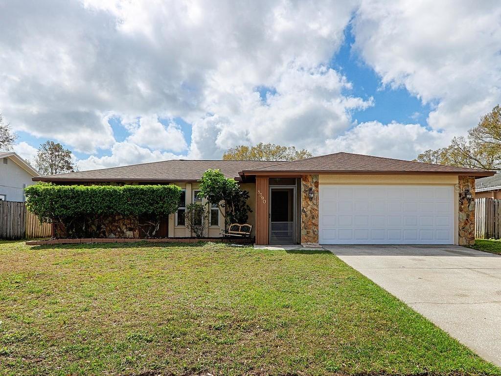8390 Somerset Dr., Largo, FL 33773