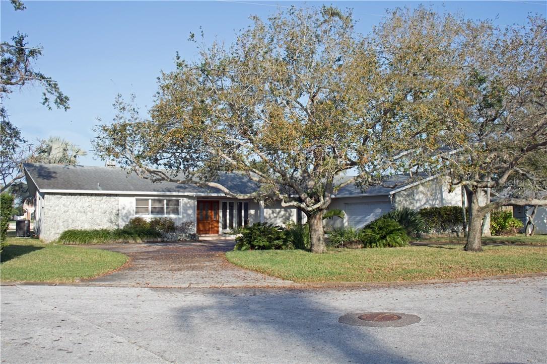 426 Harbor View Ln., Largo, FL 33770