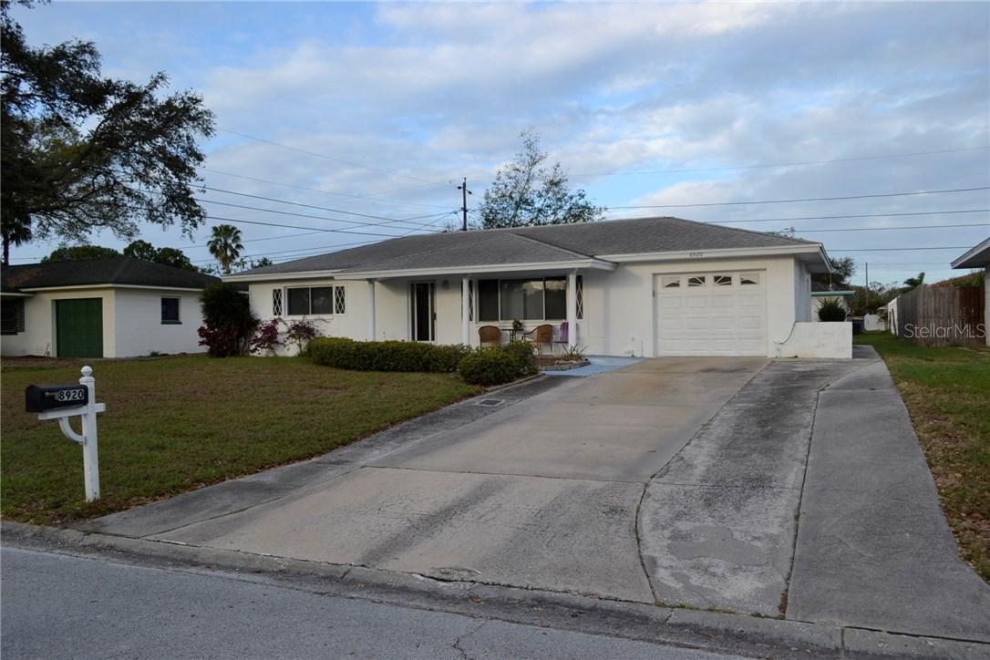8920 109th Ln., Seminole, FL 33772