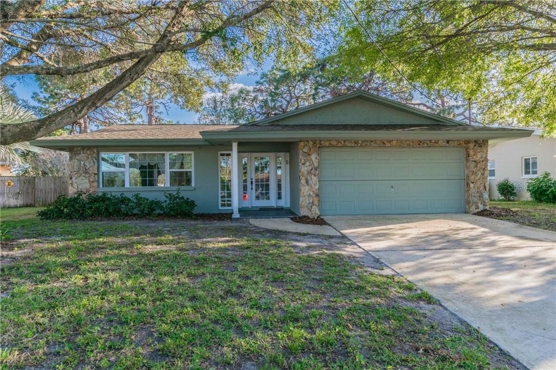 3272 Harbor Lake Dr., Largo, FL 33770