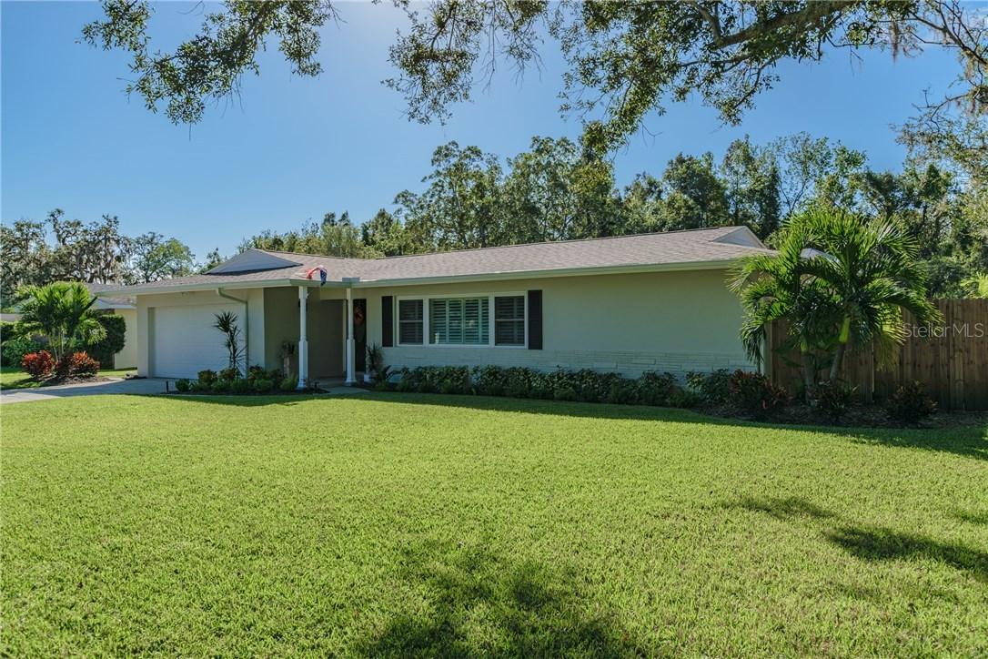 1833 Oakdale Ln., Clearwater, FL 33764