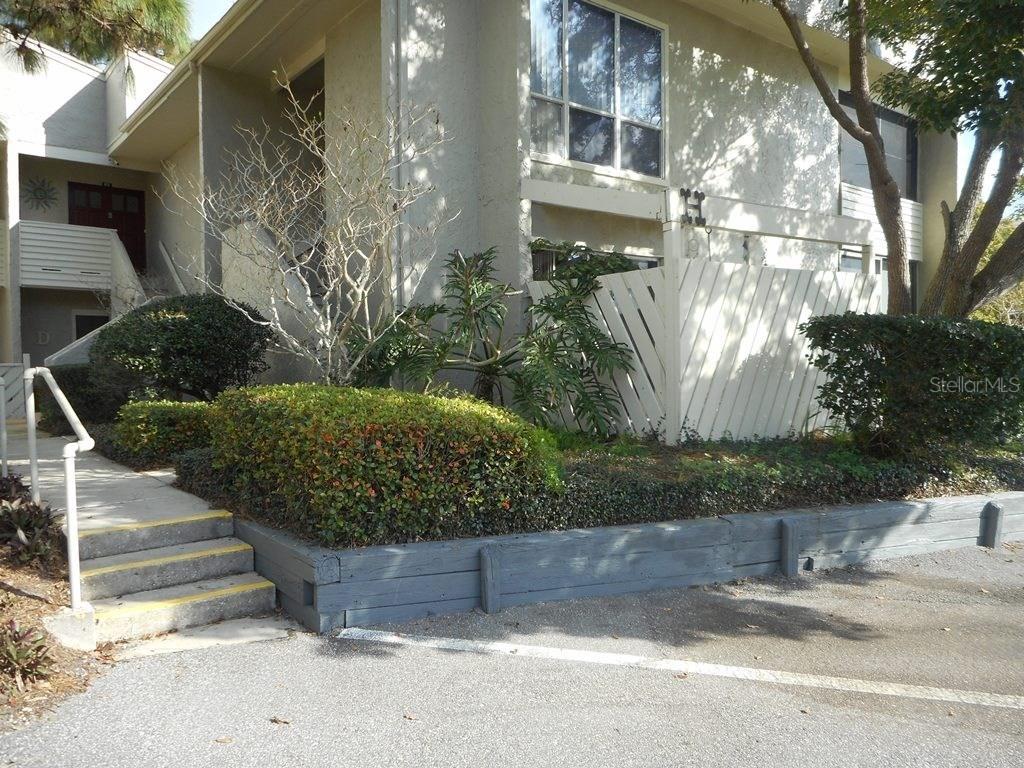 609 Windrush Bay Dr. #126, Tarpon Springs, FL 34689