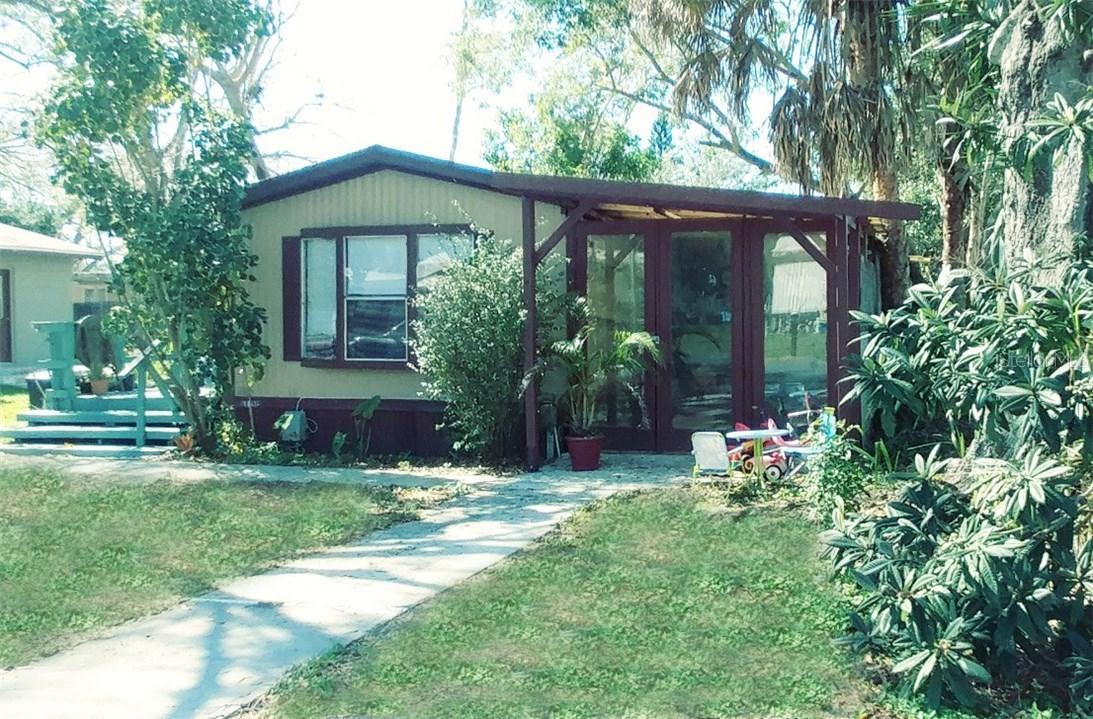 5130 69th Way, St Petersburg, FL 33709