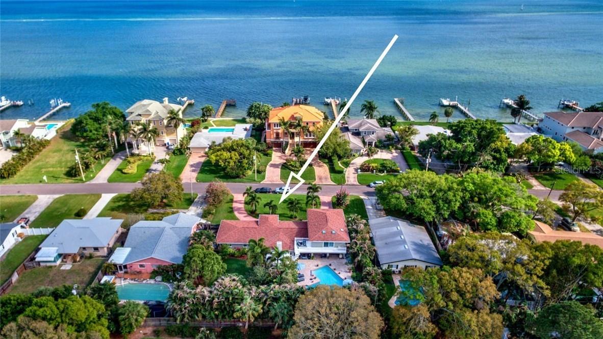 3710 Bayshore Blvd., St Petersburg, FL 33703