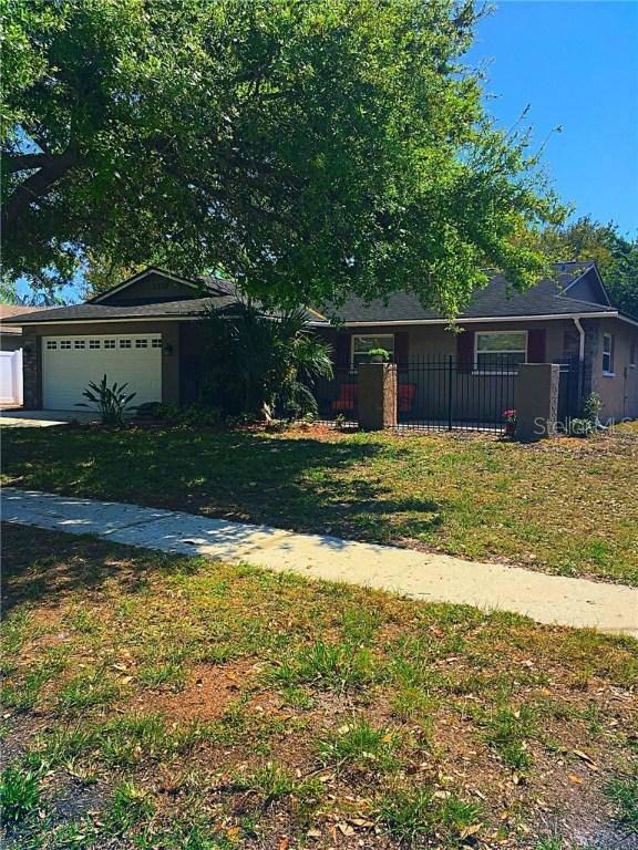 2237 Banyan Dr., Clearwater, FL 33763