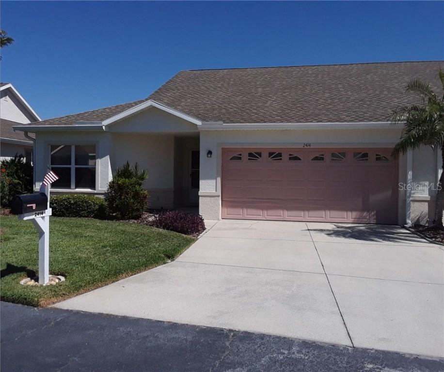2414 Fairway Oaks Dr., Palmetto, FL 34221