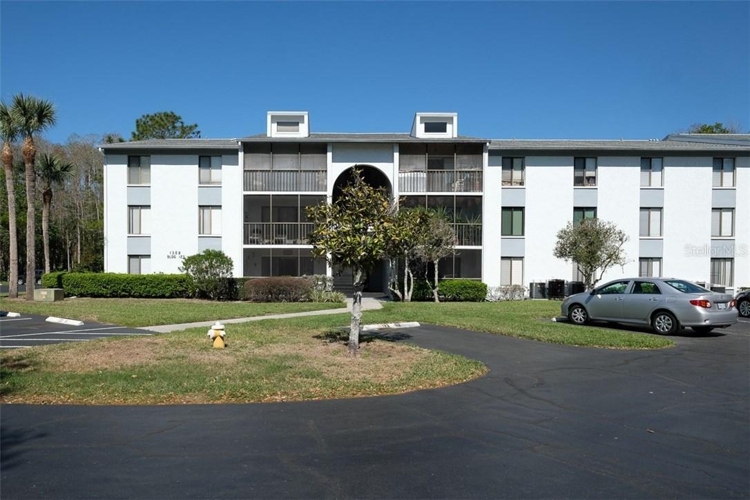 1308 Pine Ridge Cir. #D1, Tarpon Springs, FL 34688