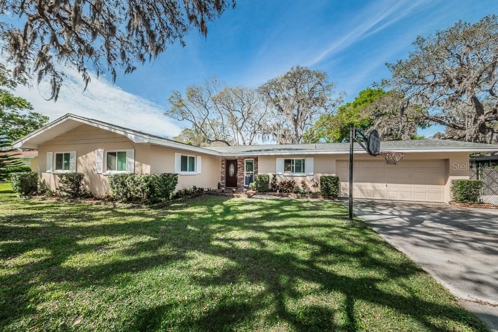 205 15th St., Palm Harbor, FL 34683